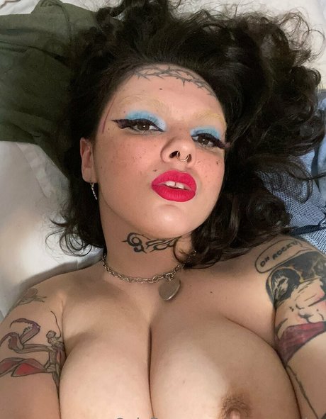 messgender star xxx archive