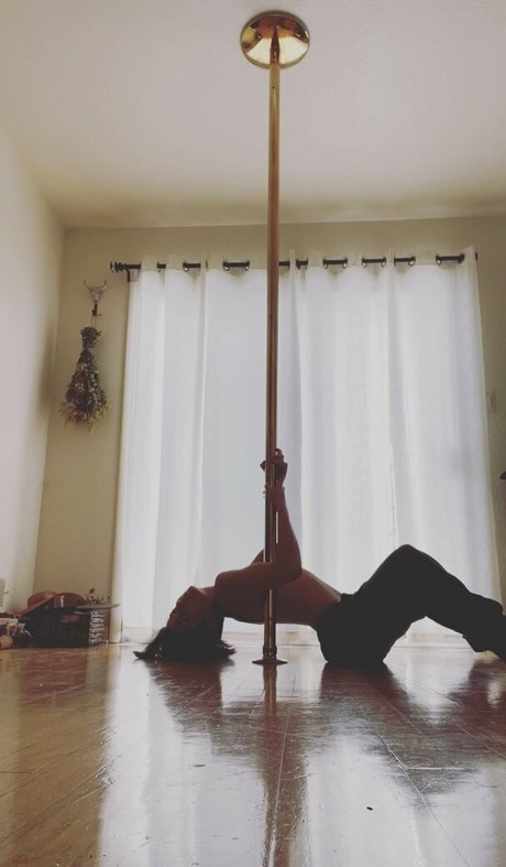 Olivia Graves best actress img