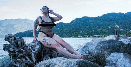 SarahCJB hot star img