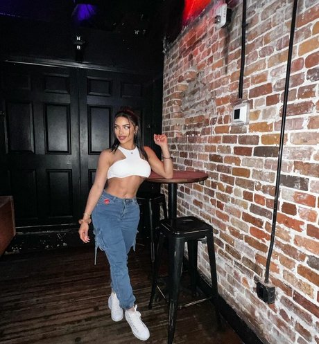 Keahla White top star image