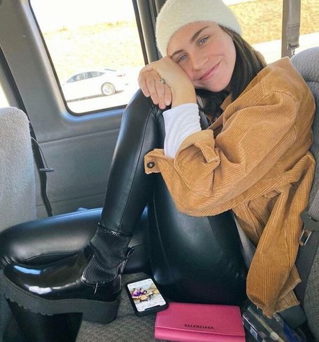 Kelsey Kreppel star nudes pictures