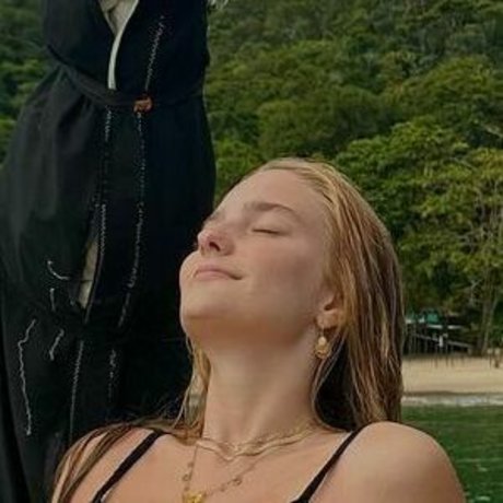 Isa Milan star pornographic photos