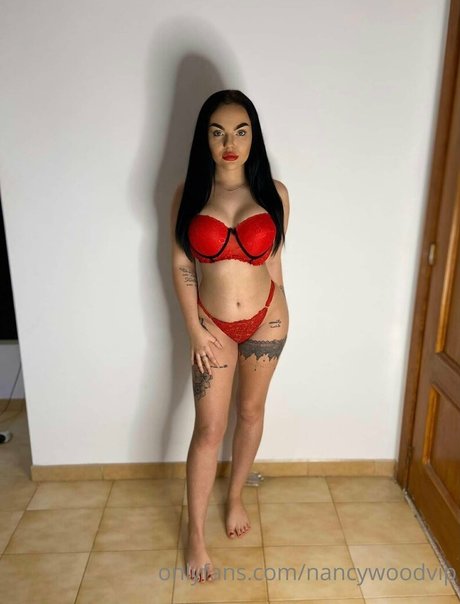 itsnancywoodfree pornstar high quality photos