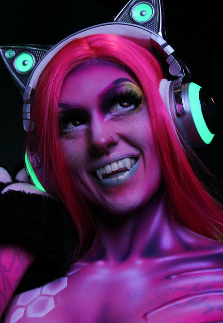 mypetmonstergirl perfect star image