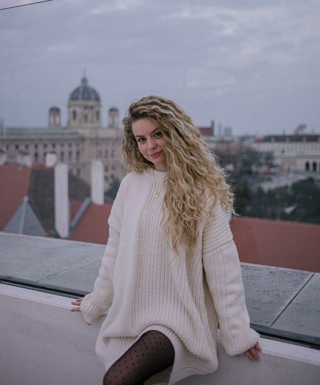 Dalmalaluna star erotic galleries