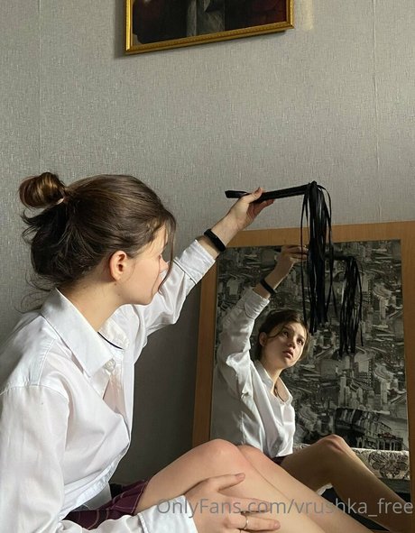 vrushka free star perfect pictures