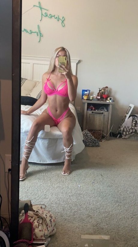 Caseycrawford19 model hot pic