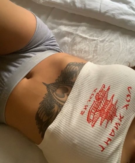 italchicc model hot pictures