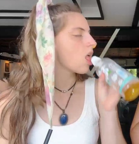 amateur squirt onlyfans sexy archive