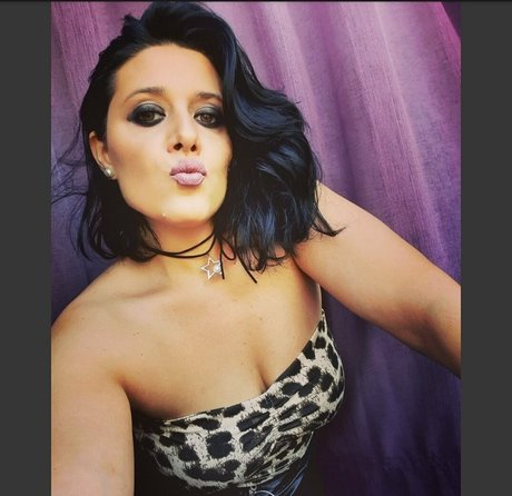 hotsexymommy69 pornstar beautiful photos