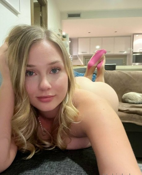 itskinkykay nude model photos