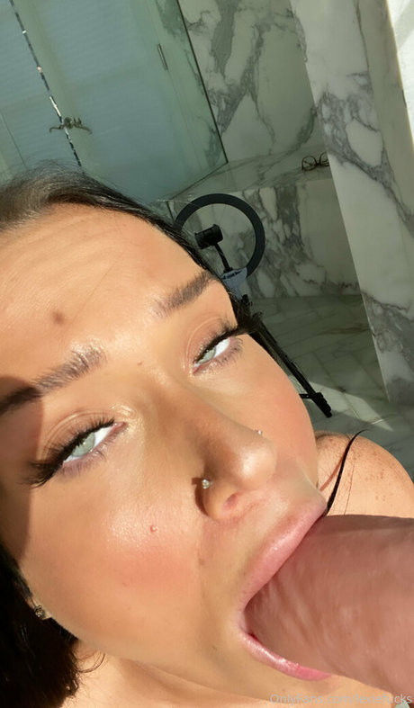 Lexiefucks star sex picture