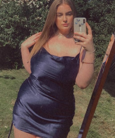 Lydia B sex actress img