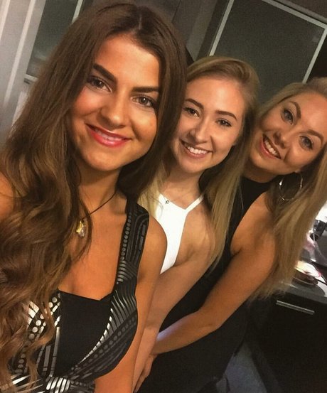 Lauren Fardon star adult pic