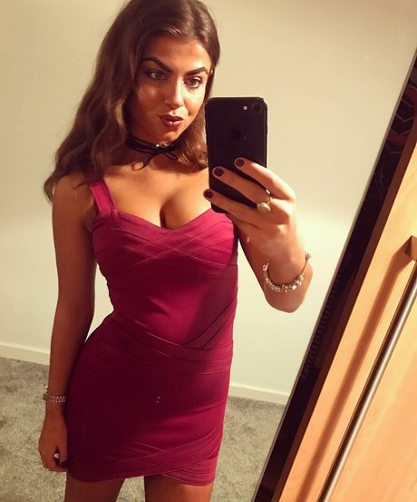 Lauren Fardon art model archive