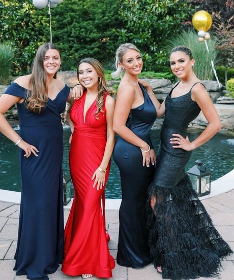 blonde yoga onlyfans sexy nudes photos