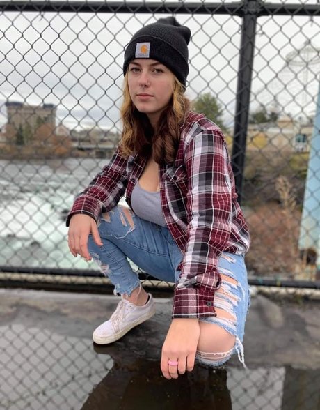 Kenzie G nice star galleries