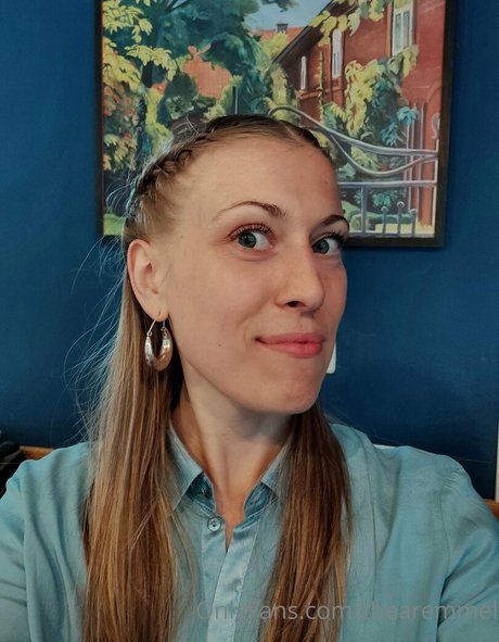 thearemmel free actress gallery