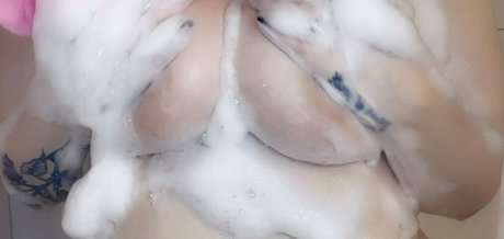 nikkitagothfree pornstar perfect pics