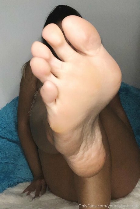 asianbarbiefree free model photos