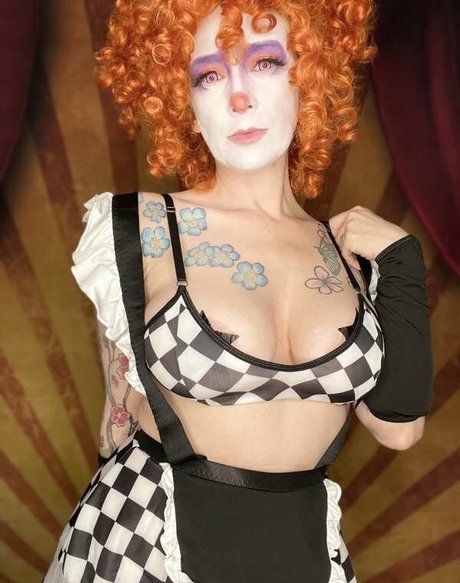 Onlygettingbrighter beautiful pornstar photos