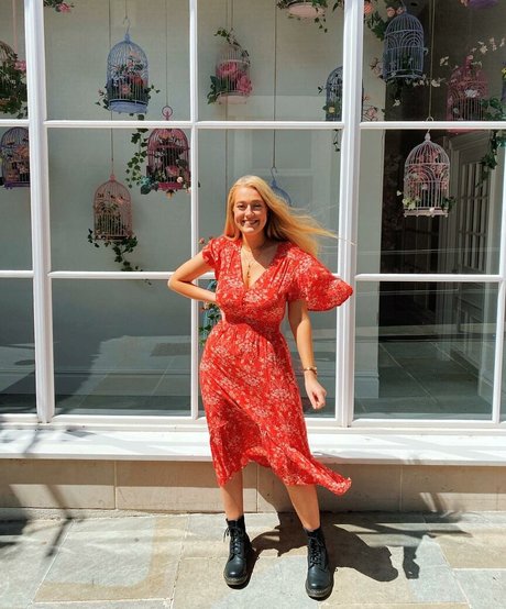 hairy asian onlyfans nudes gallery