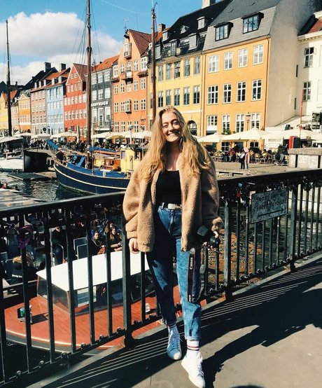 thigh high boots onlyfans porno gallery