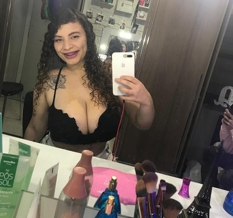 Ashley Alves model naked galleries