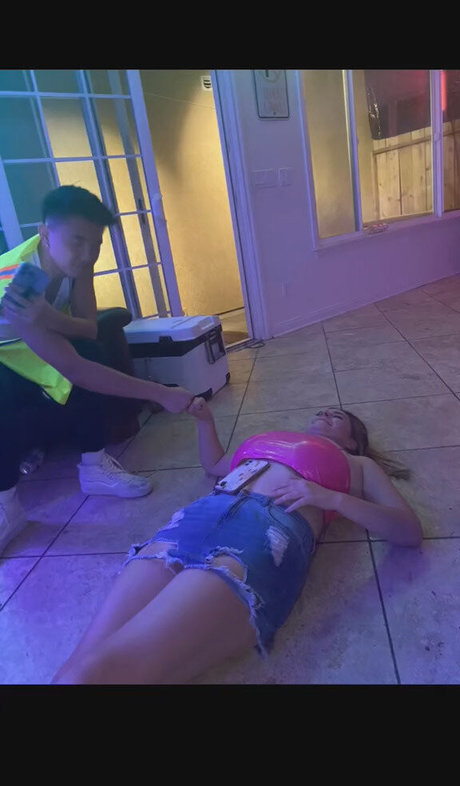 Emma R B art star pics