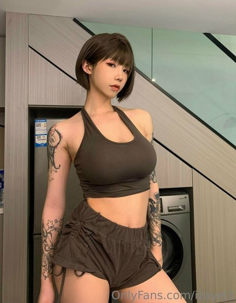 izayoi1 nudes model img