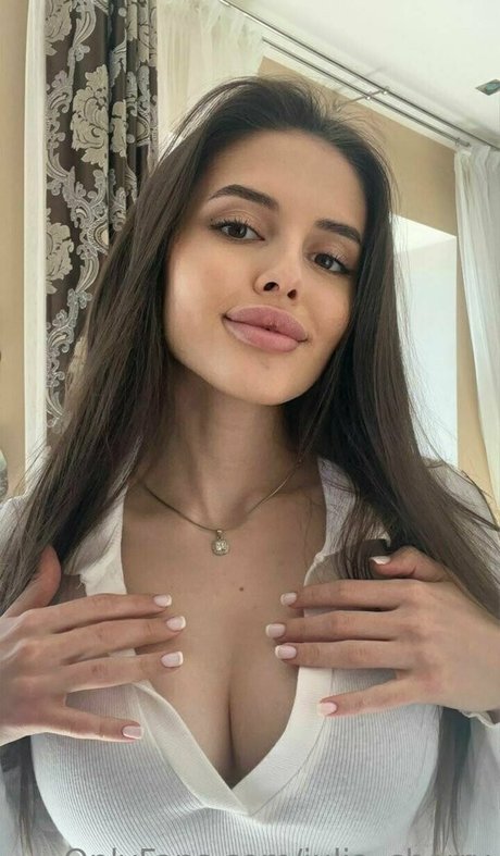 julia cherry star hd picture