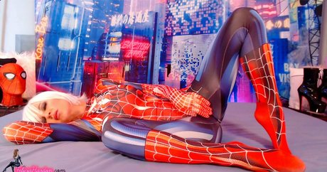 hardonfeliciafree star naked images