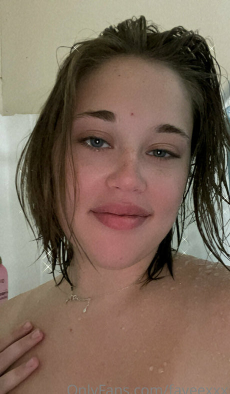 fayeexxx exclusive pornstar photos