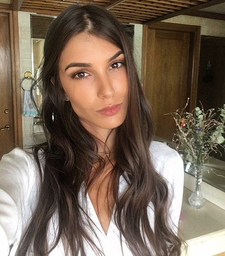 Alicia Londono sexy pornstar images