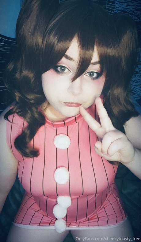 cheekytoasty free model exclusive photos