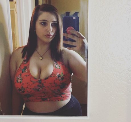 Nikkimichay adult star pics