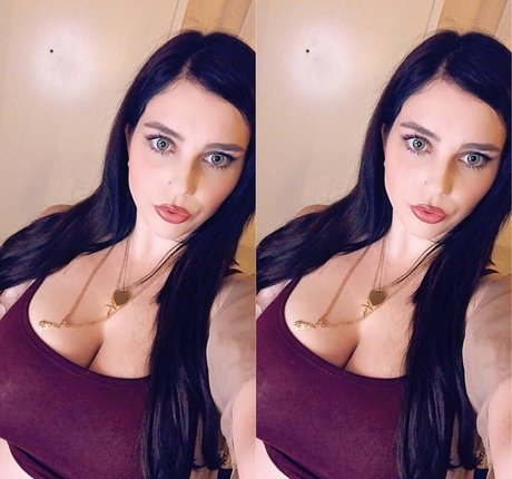 Nikkimichay pornstar perfect pics