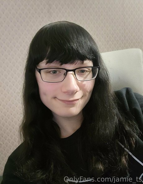 jamie ts naked pornstar image