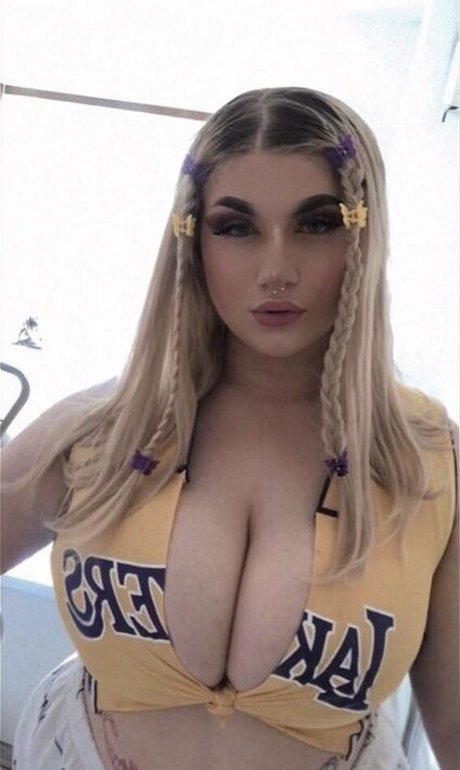 autumn onlyfans free naked photo