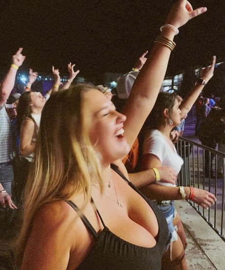 cuckold feet onlyfans beautiful porn galleries