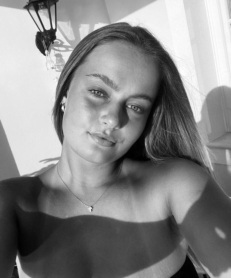 russian pussy onlyfans hot sexy pic