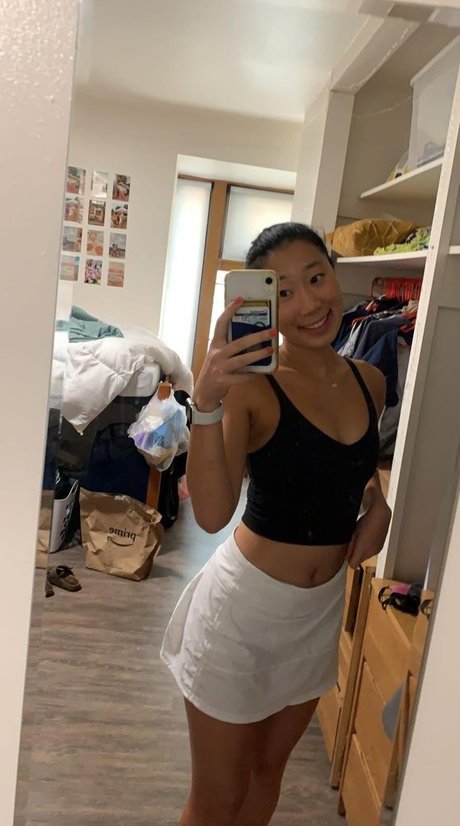 Alison L star high quality pics