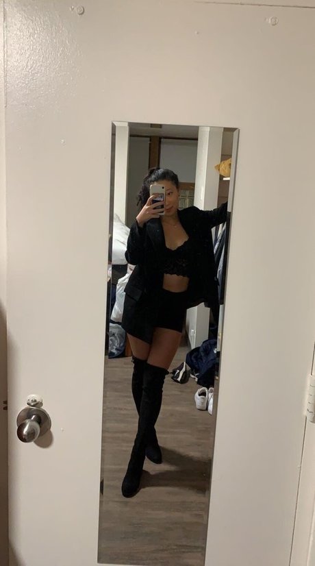 Alison L nude actress galleries