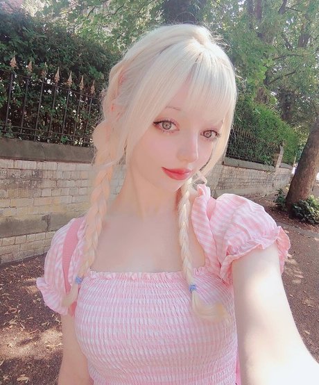 Kimmy Kimochi pornstar beautiful pictures