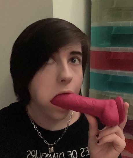 vampbussy pretty actress pics