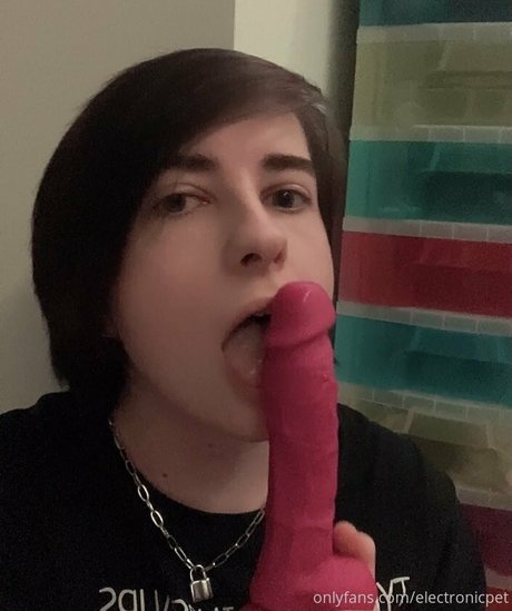 vampbussy porn actress galleries