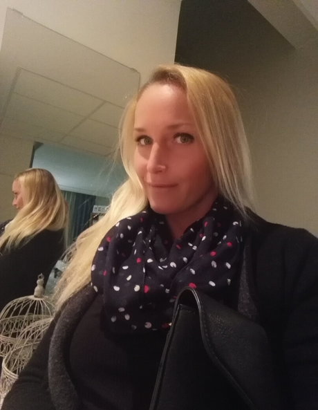 teen feet onlyfans naked image