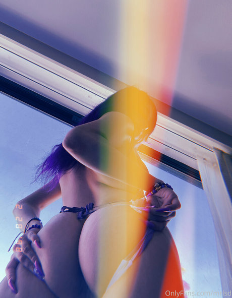 mrlsd naked model photo