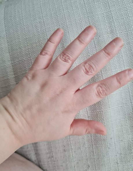 moemoechub hot star pictures