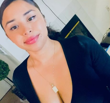 Sarai Fonseca Profile pic